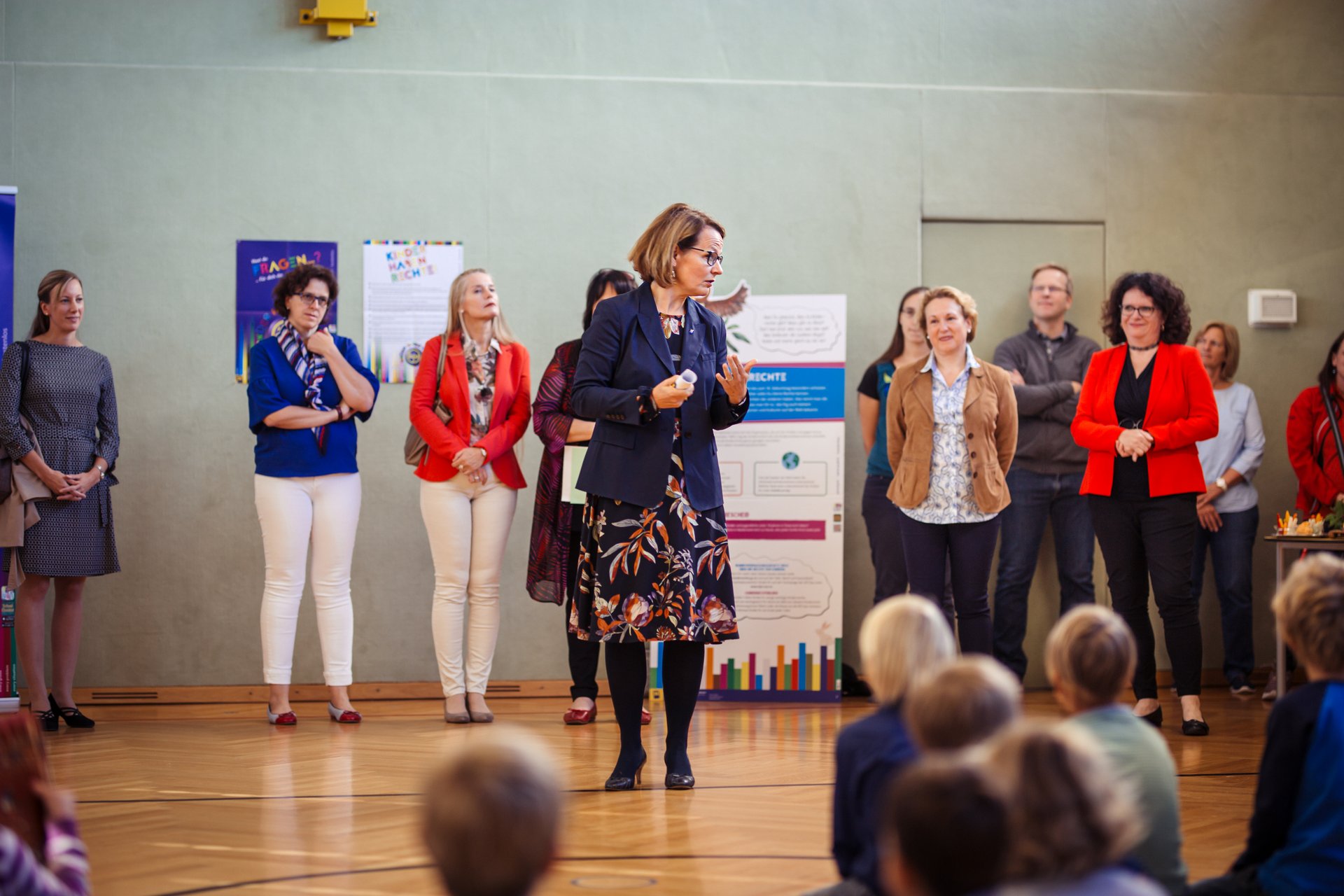 Foto von Landesrätin Teschl-Hofmeister bei der Eröffnungsrede